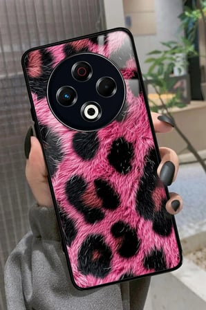 Tecno Spark 30 Uyumlu Simli Deniz Kabuk Tasarımlı Parlak Silikon Kılıf