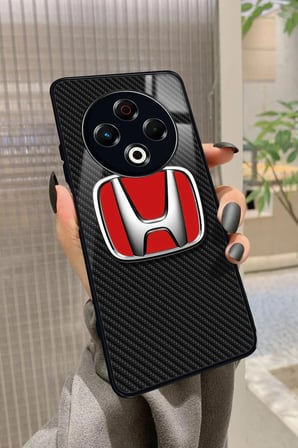 Tecno Spark 30 Uyumlu Aslan Tasarımlı Parlak Silikon Kılıf