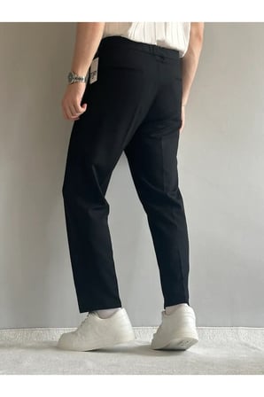 Gizli Düğme Detaylı Esnek Bel Rahat Kumaş Pantolon