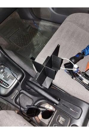 Subaru Legacy 2001 orta konsol organizer