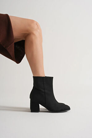 Ortopedik Fermuarlı Kadın Bot