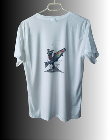 Balık Tutan Adam Sırt Baskılı Unisex Tshirt