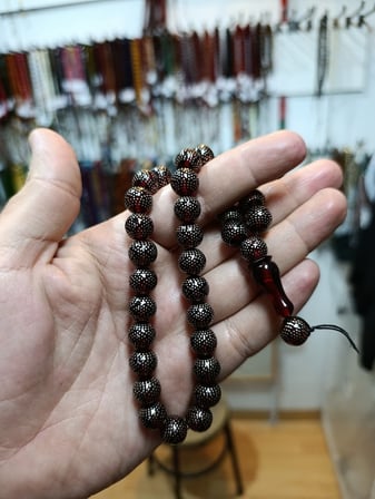 GÜMÜŞ İŞLEMELİ ATEŞ KEHRİBAR TESBİH