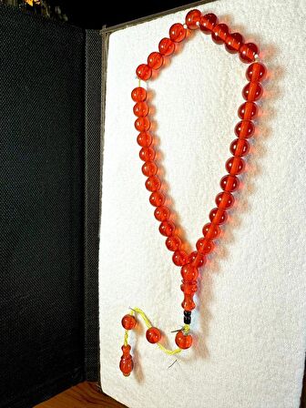 SIKMA ÇUBUK KEHRİBAR TESBİH KÜRE KESİM KIRMIZI RENKLİ T-169