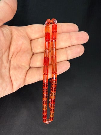 ERKAN ÇUBUKÇU USTA İŞİ ATEŞ KEHRİBAR TESBİH KESME KESİM PEMBE RENK 10MMX6,5MM T-787