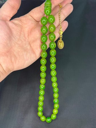 ÇUBUK KEHRİBAR TESBİH İRİ BOY BEYZİ KESİM AÇIK YEŞİL RENK 15MMX13MM T-796