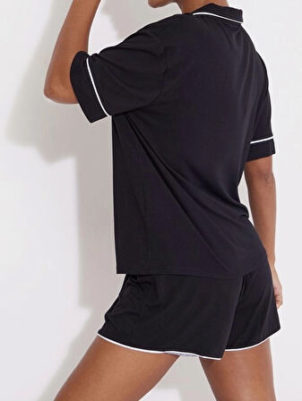 Düğmeli Biyeli Şortlu Pijama Takımı