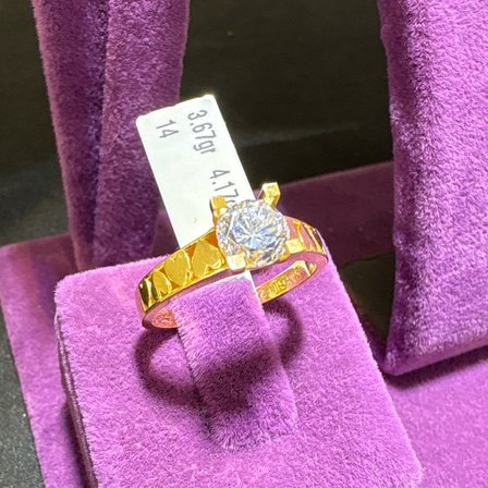 22 Ayar Altın Taşlı Yüzük Özel Tasarım 3.67gr 14 Numara Kadın Hediye