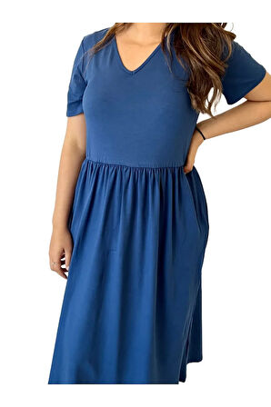Cep Detaylı V Yaka Elbise