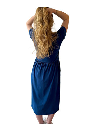 Cep Detaylı V Yaka Elbise