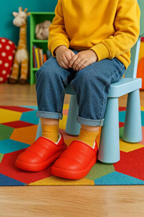 Peluş İçi Yünlü Kışlık Panduf Kırmızı Çocuk Ev Terliği