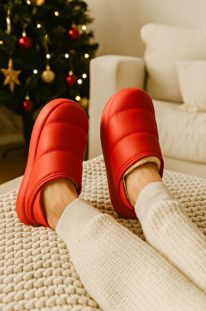 Peluş İçi Yünlü Kışlık Panduf Kırmızı Kadın Ev Terliği