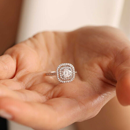 Beyaz Altın Tektaş Yüzük Yeni Model