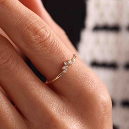 Altın Taç Line Yüzük