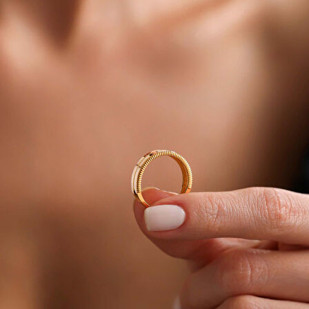 Ajda Yüzük 14 Ayar Tırtık Bezel