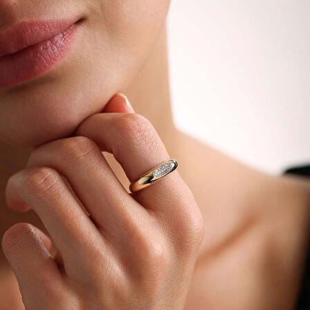 Altın Lough Yüzük