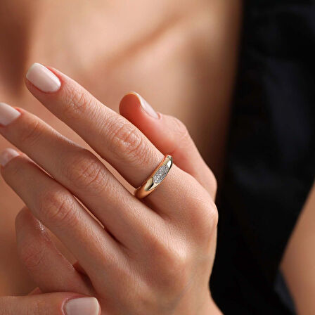 Altın Lough Yüzük