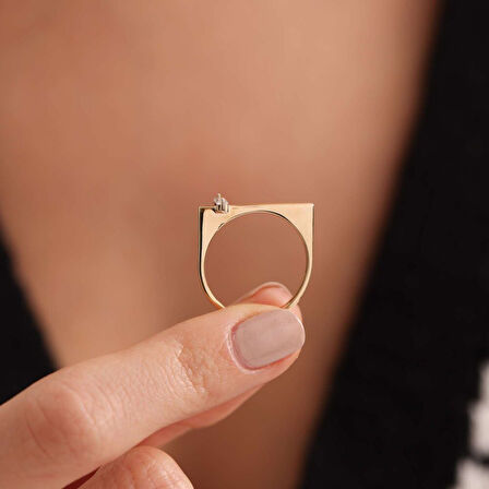 Altın Baget Yüzük Tasarım