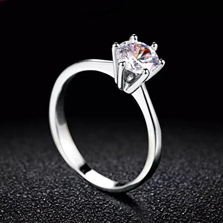 Beyaz Altın Tektaş Yüzük 6 Montür 0.70 Karat