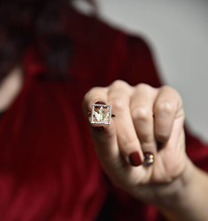 Çınar Altın Yıldız Yüzük 8K Golden Özel Tasarım