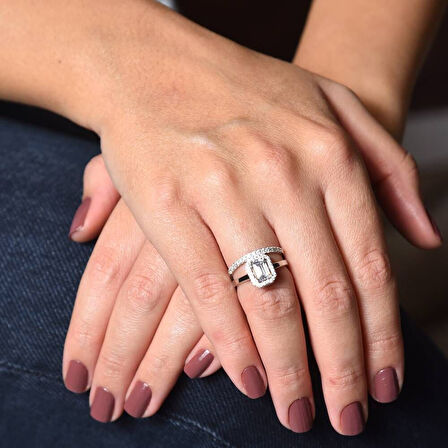 Beyaz Altın Baget Yüzük İkilsi Bir Arada 0,80 Karat