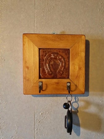 Nal Seramik Anahtarlık Duvar Pano 14,5x14,5x2,5cm