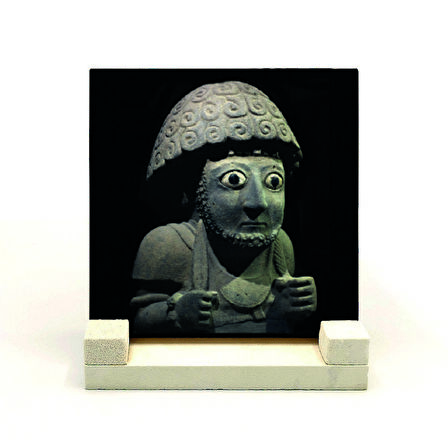 Hitit Kralı 2. Şuppiluliuma HeykeliBaskılı Doğaltaş Masaüstlük