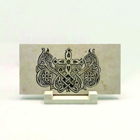 Haçlı Kral Tacı MotifiBaskılı Doğaltaş Masaüstlük