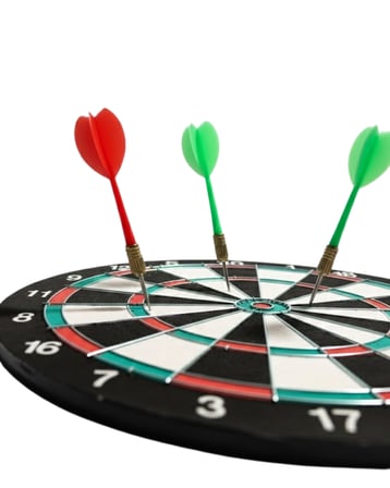 Şık Tasarımlı 15 İnç Dart Tahtası Metal Uçlu 4 Ok Seti