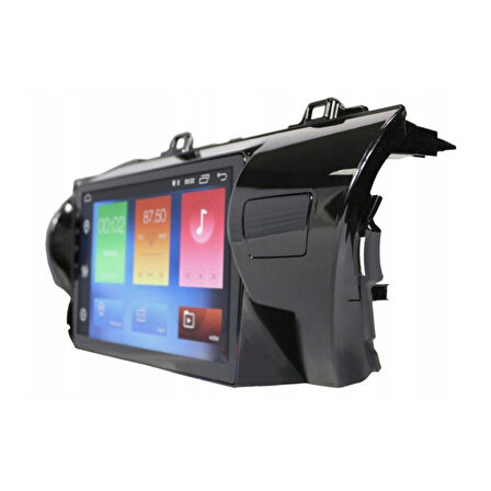 Toyota Hilux Android Multimedya Sistemi 4-64 Clarion (2015-2020)