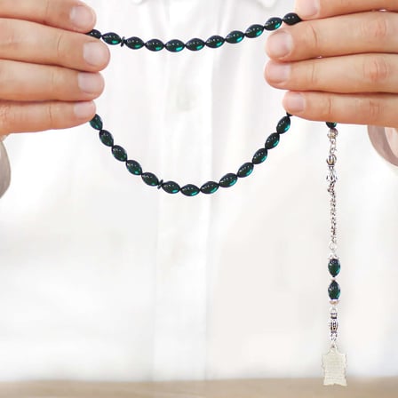 Ateş Kehribar Tesbih - Metal Püsküllü - Su Yeşili - Ayetel Kürsi Uçlu İsme Özel Yazılı - Arpa Kesim