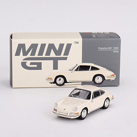 Mini GT 642 Porsche 901