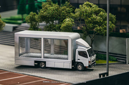 Tarmac Works Mitsubishi Fuso Canter