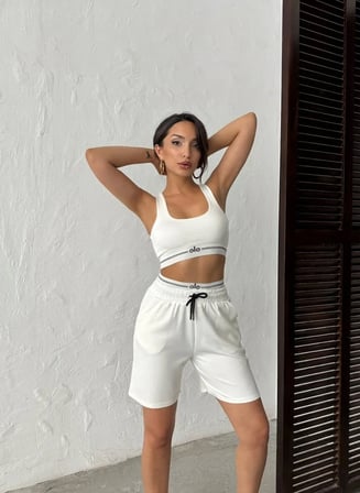 Modal Kumaş Şort ve Büstiyer Spor Takımı | Yüksek Bel Şortlu Takım