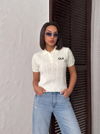 Kadın Polo Yaka Düğmeli Saç Örgü Desenli Kısa Kollu Triko Bluz