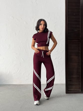 Kadın Şerit Detaylı Crop Top ve Yüksek Bel Bol Paça Pantolon İkili Takım