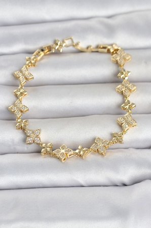 Pirinç Zirkon Taşlı Yonca Model Gold Renk Kadın Bileklik