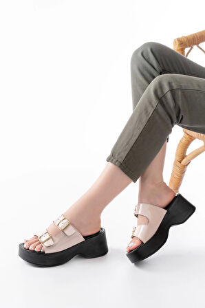 24414-574 Bej Rugan Tokalı Dolgu Topuk Kadın Terlik