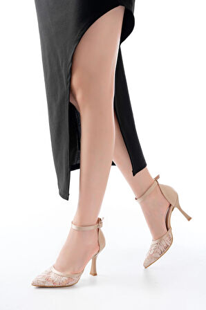 K-404 Bej Fileli Çiçek Detaylı  Kadın Topuklu Ayakkabı