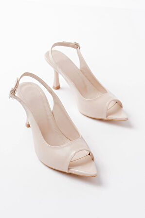 717 Bej Rugan Sivri Burunlu Topuklu Kadın Sandalet