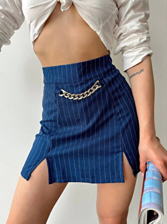 Zincir Detaylı Çizgili Şort Etek