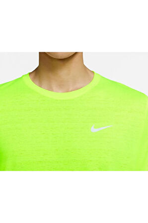 M Nk Df Miler Top Ss Erkek Koşu Tişörtü CU5992-702 Yeşil