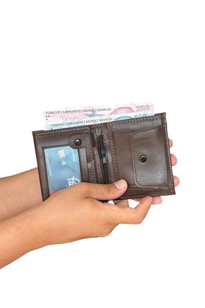 Premium Serisi Özel Kutulu Lüks Deri Klasik Dikey Cüzdan Kemer Kartlık Ve Bileklik Erkek Seti
