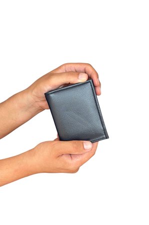 Premium Serisi Özel Kutulu Lüks Deri Klasik Dikey Cüzdan Kemer Kartlık Ve Saat Erkek Seti