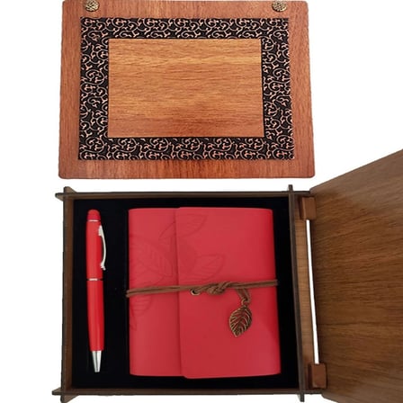 Defter Ahşap Kutulu Kırmızı Deri Ve Metal Kalem Set