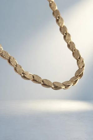 Şık Gold Renk Kesim Zincir Kolye