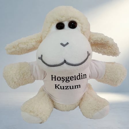 Şık Tişörtlü Peluş Kuzu Hediye Seçeneği