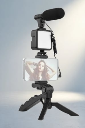 Kumandalı Mikrofonlu Tripod Telefon Tutucu Ve Led Işık Seti