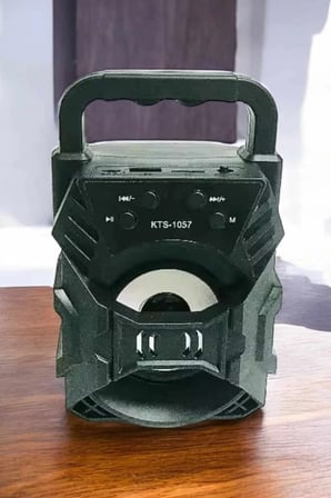 Led Işıklı Bluetooth Hoparlör Uzun Pil Ömrü (Taşınabilir Model)