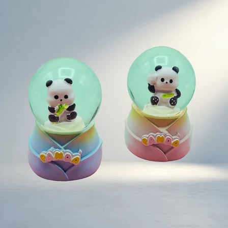 Şık Panda Tasarımlı Işıklı Kar Küresi Dekorasyonu